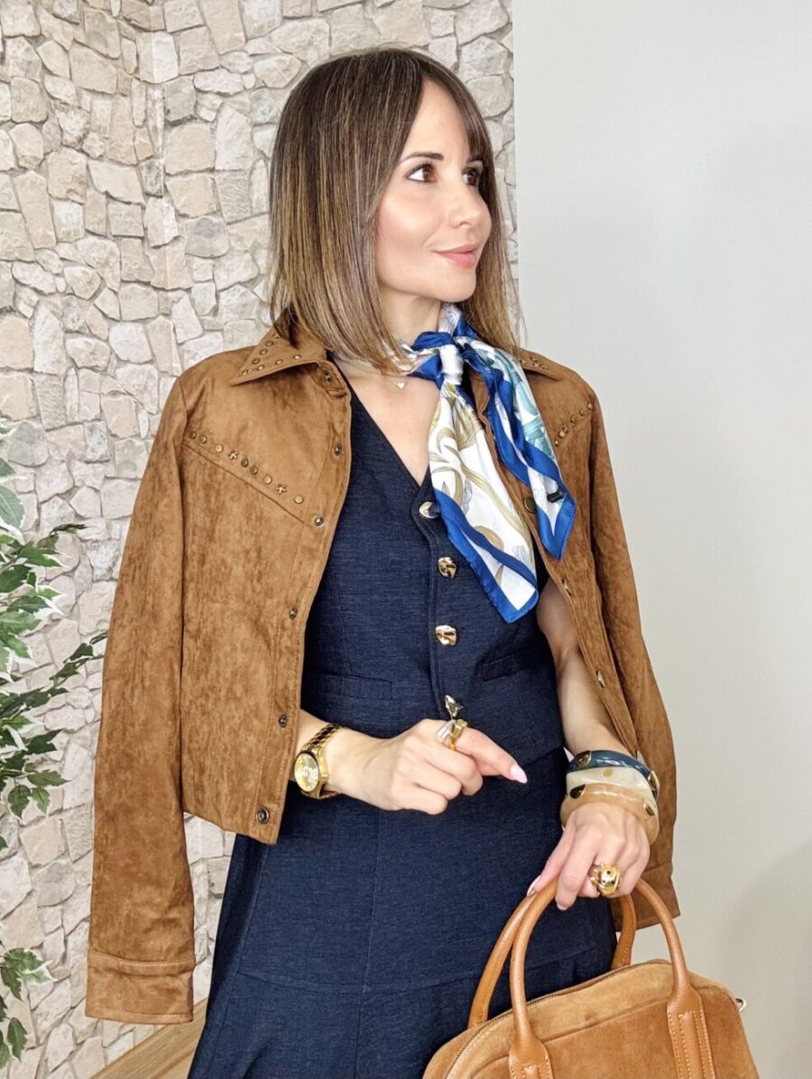 Chaqueta Antelina LEYENDA Flecos y Tachuelas