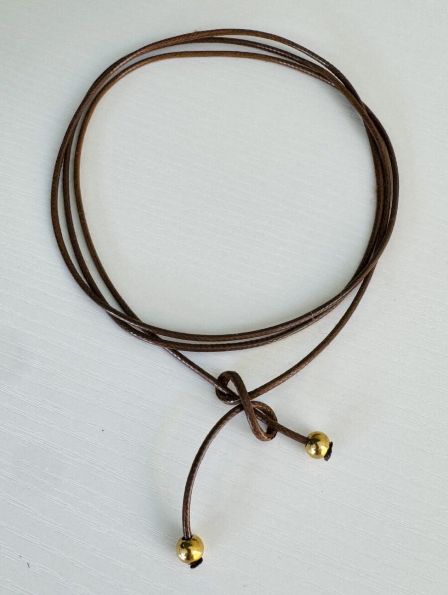 Choker Cordón Borlitas Choco