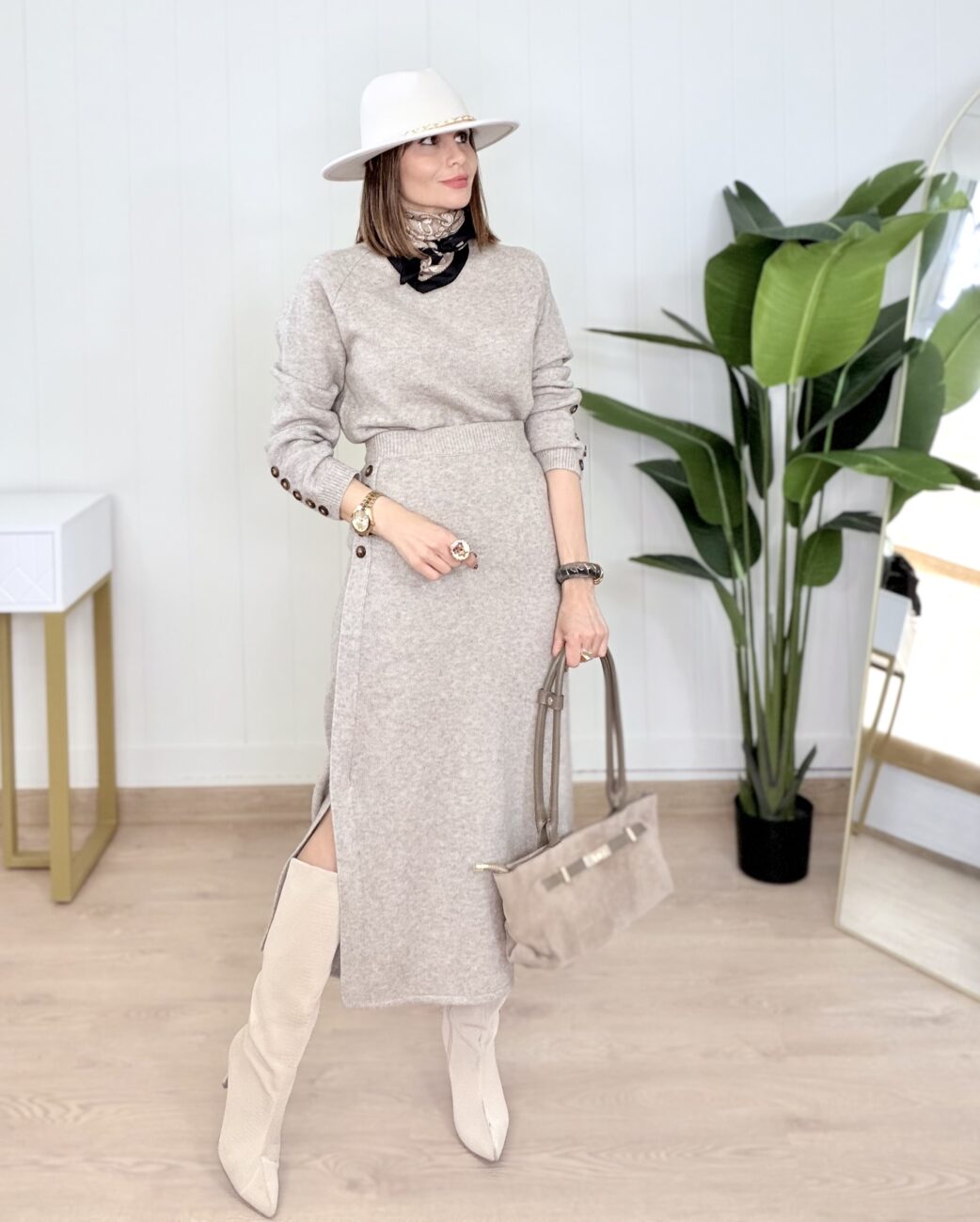 Conjunto Punto OLIVIA Taupe