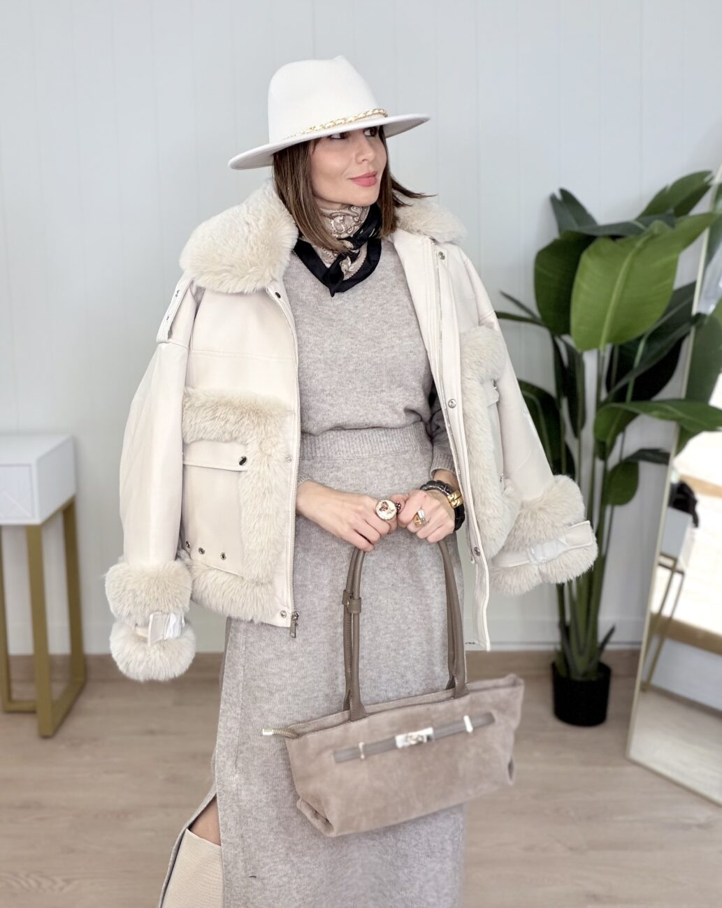 Conjunto Punto OLIVIA Taupe - Imagen 2