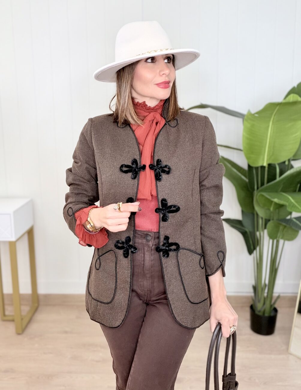 Chaqueta GOYA Alamares Chocolate - Imagen 3