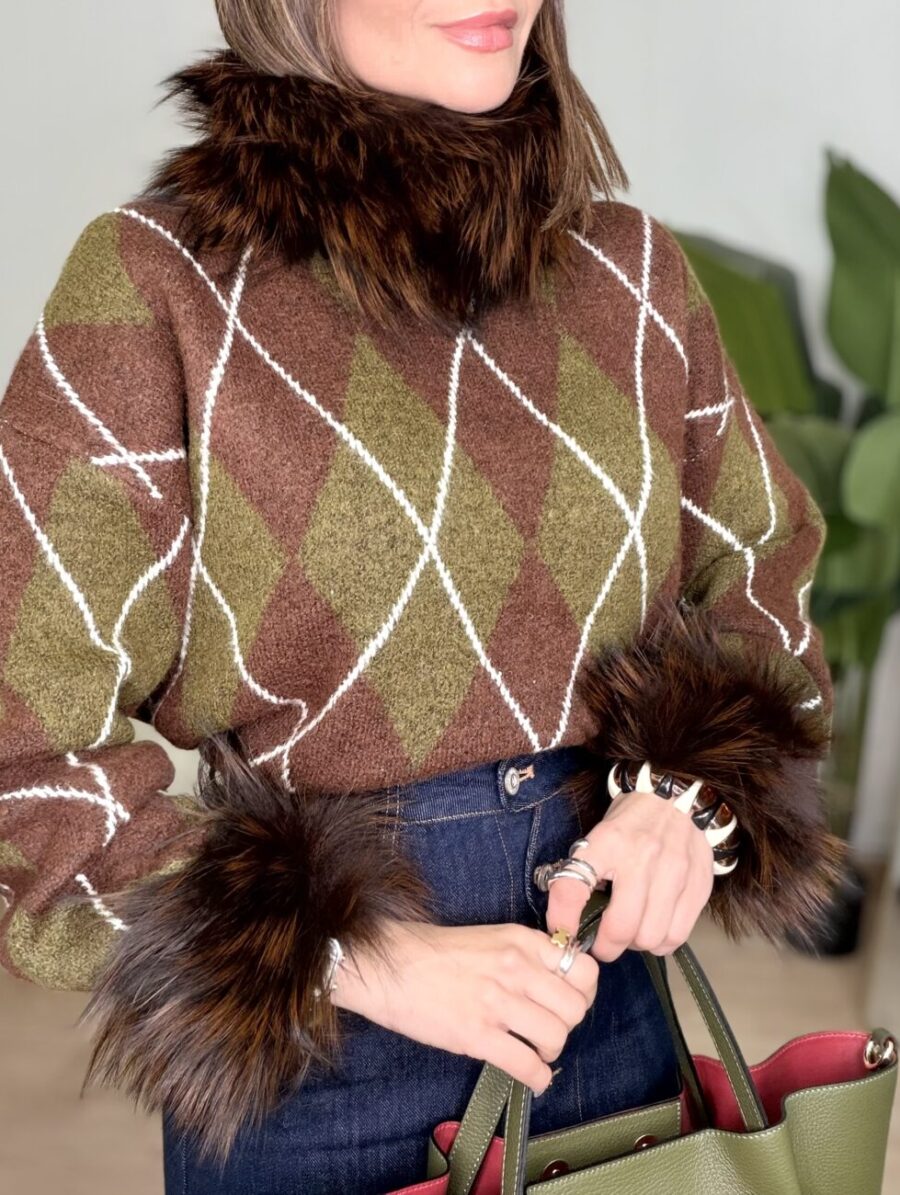 Cuello Pelito Elástico Choco