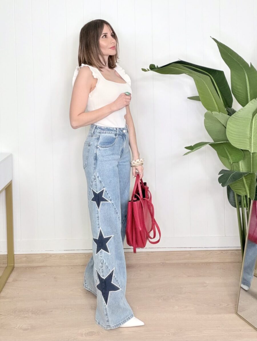 Alternative view of Top ONDAS Punto Blanco