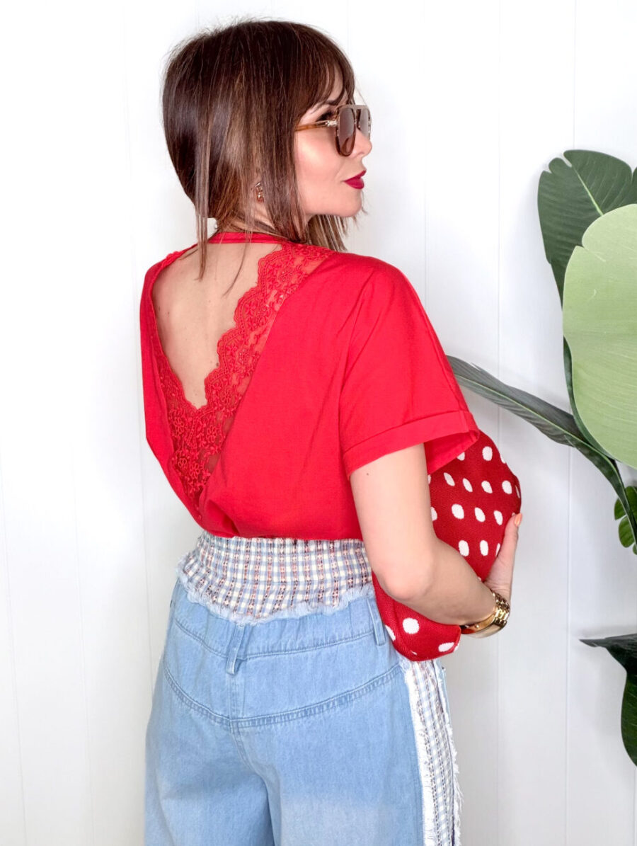 Camiseta CHARLIE Escote Espalda Rojo