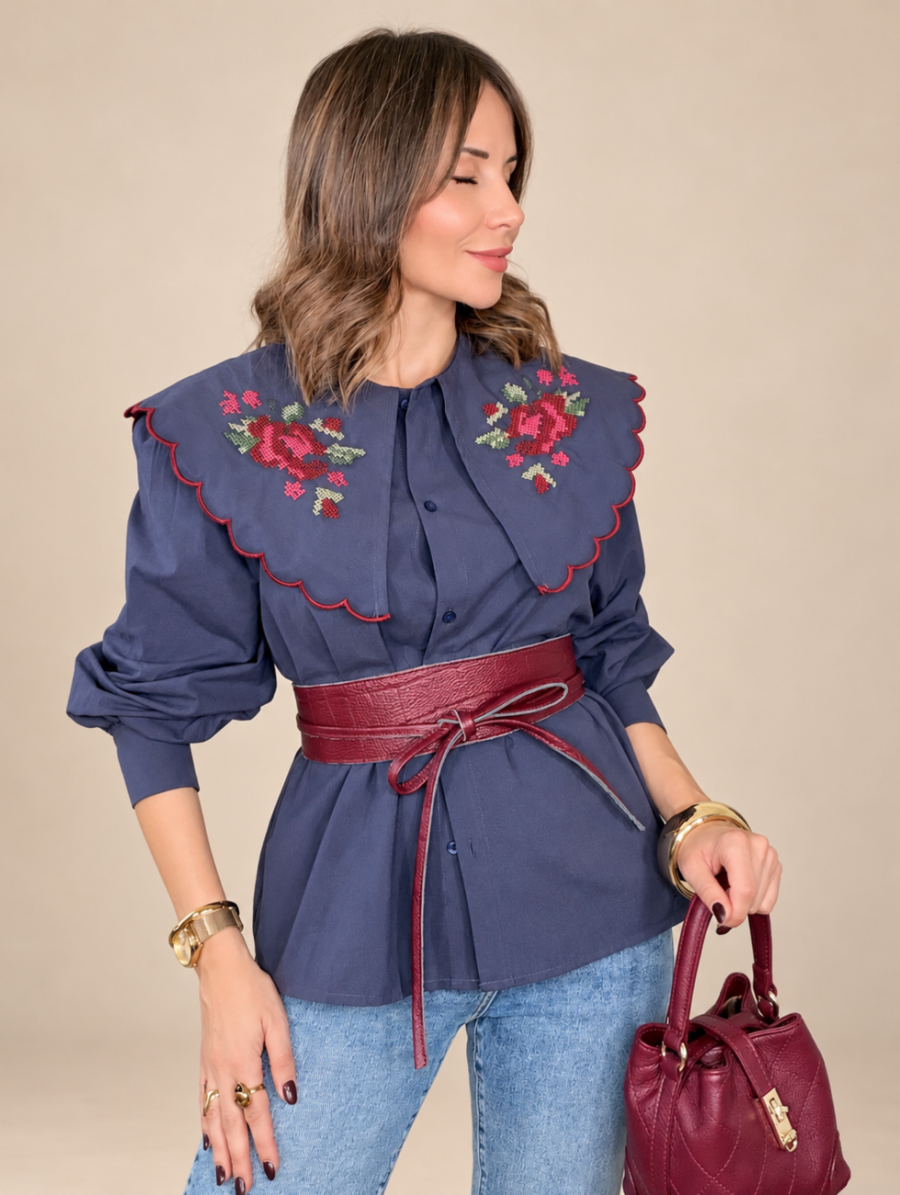 Blusa FABIANA Bordada Marino