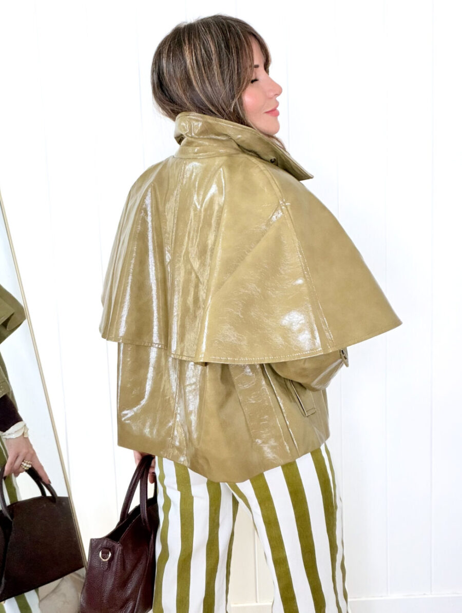 Alternative view of Chaqueta Capa LUMEN Oliva